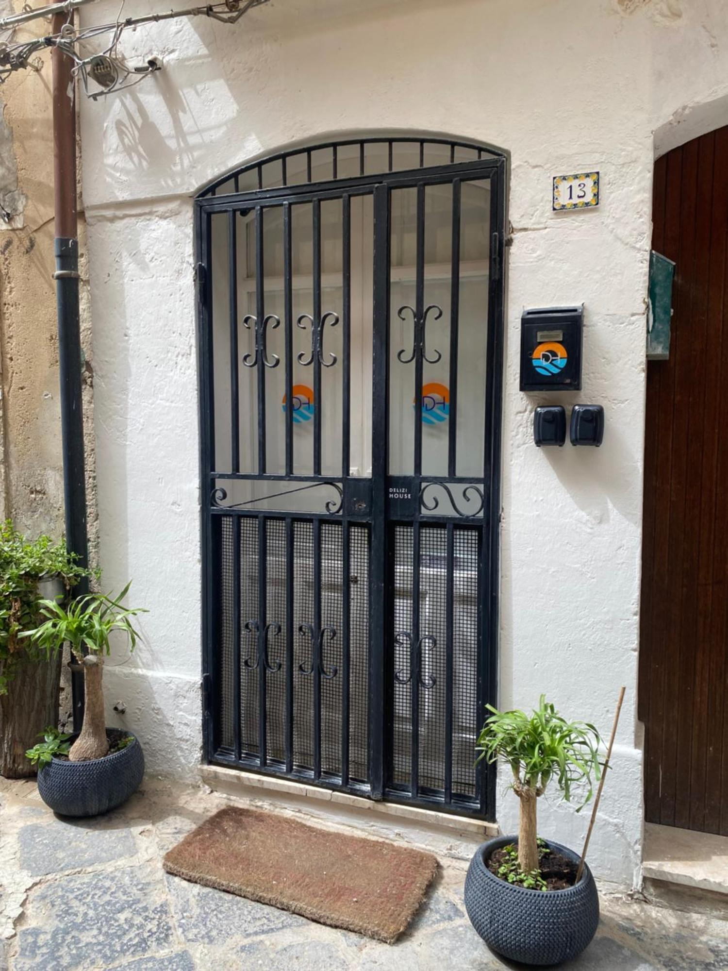 Ferienwohnung Delizia House Ortigia,Centro Citta, Vicino Al Mare Syrakus Exterior foto