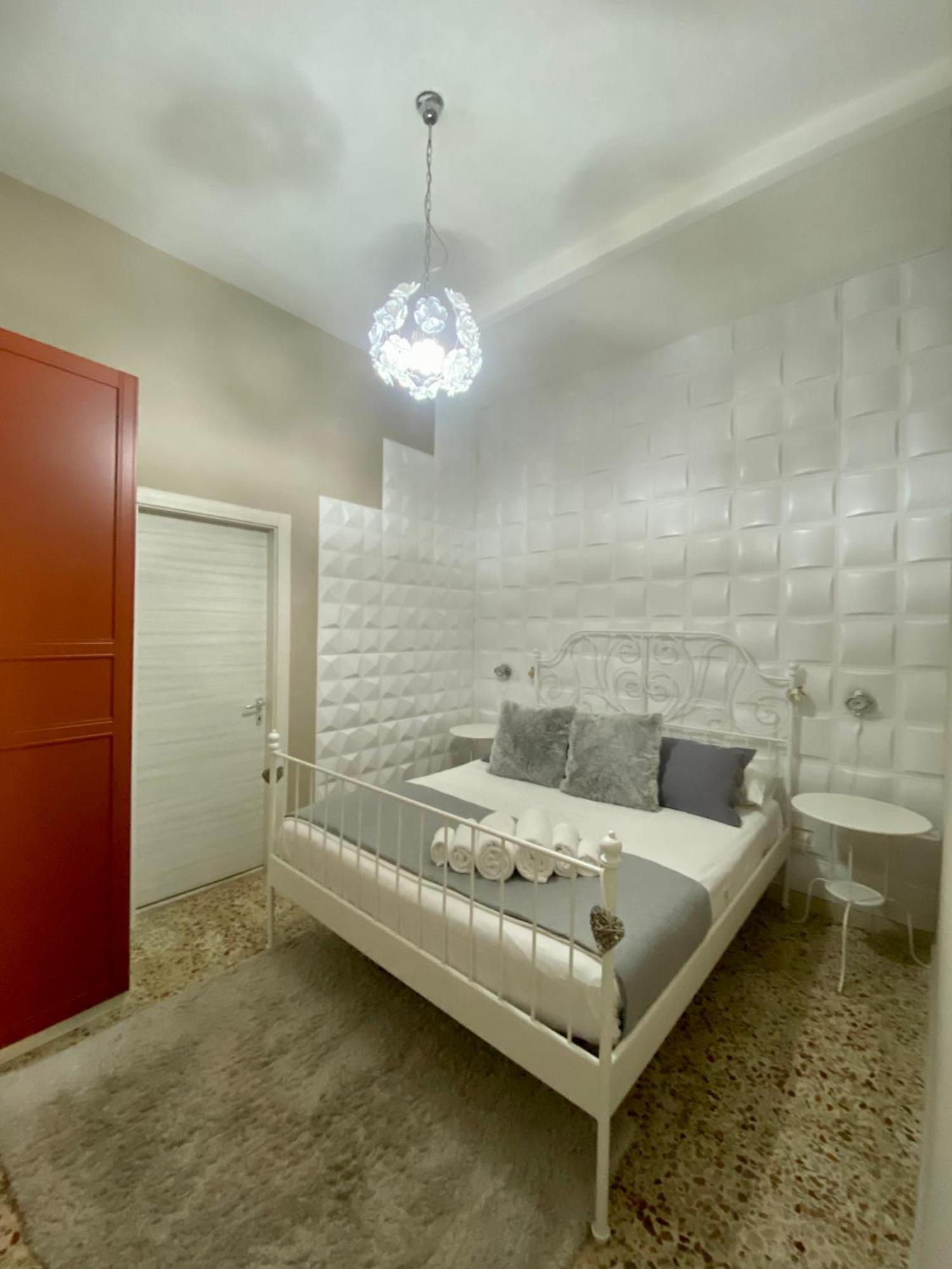 Ferienwohnung Delizia House Ortigia,Centro Citta, Vicino Al Mare Syrakus Exterior foto
